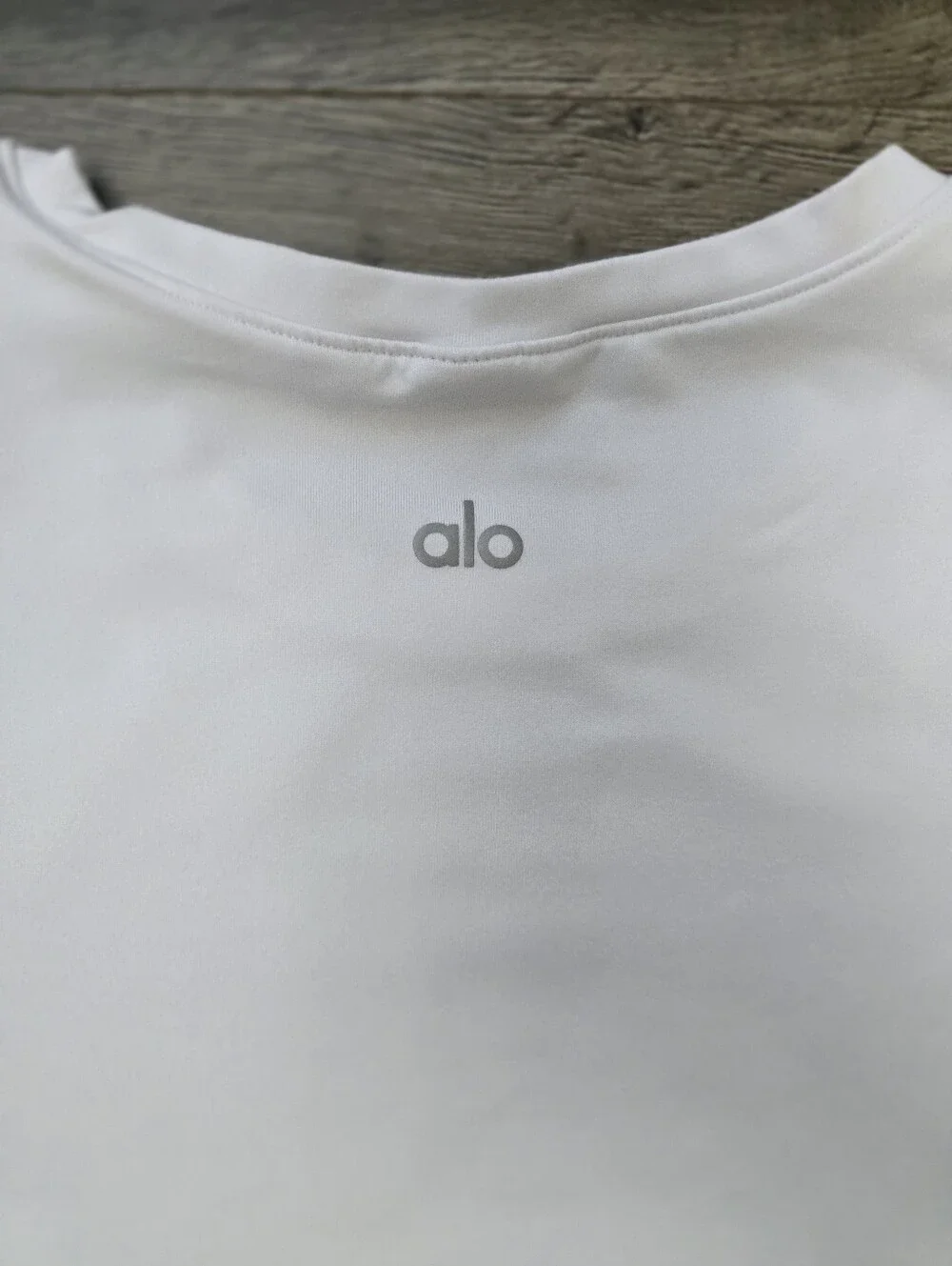 Alo Basic White Tee Size Medium